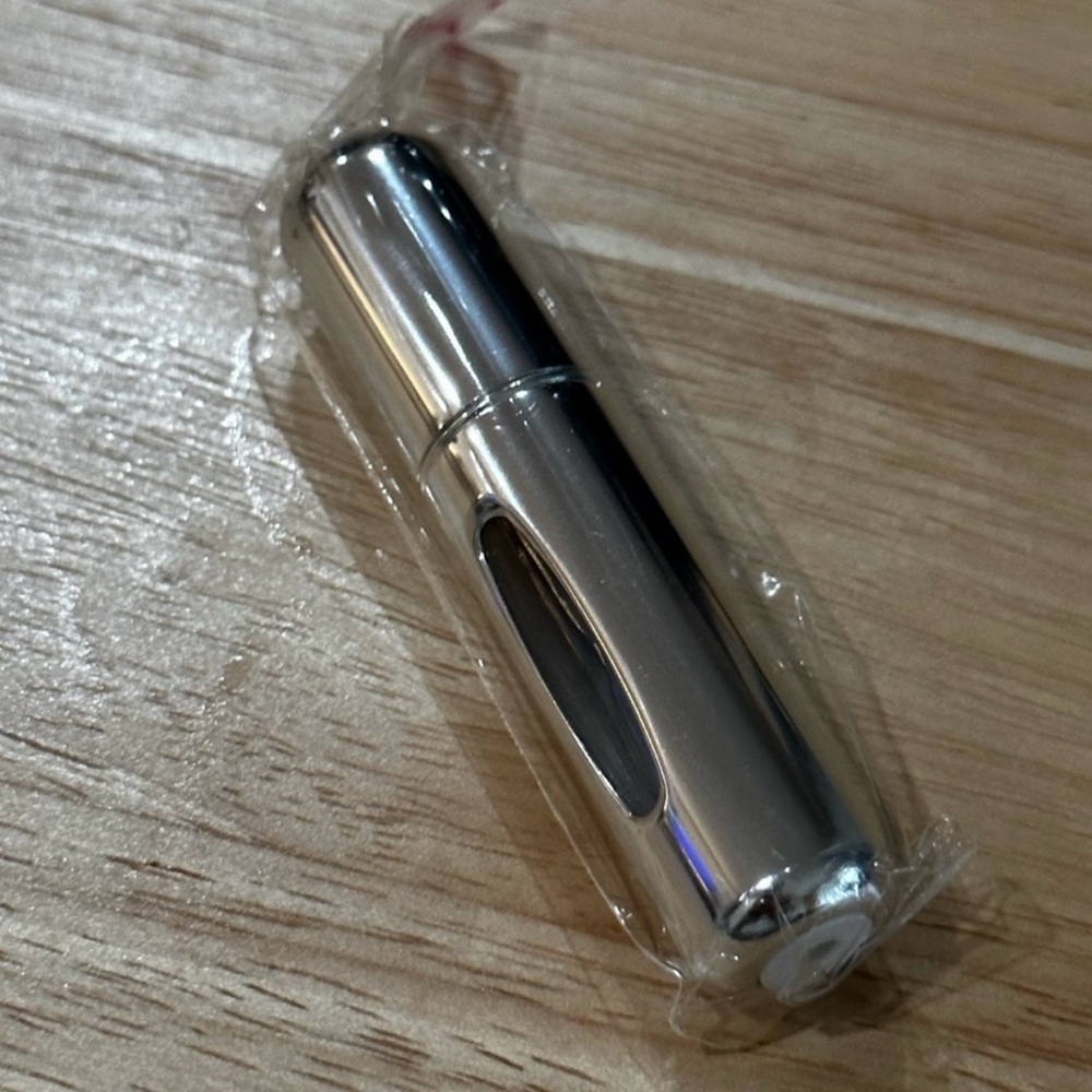 Refillable Travel Spray Bottle Pick Color - Picture 8 of 8